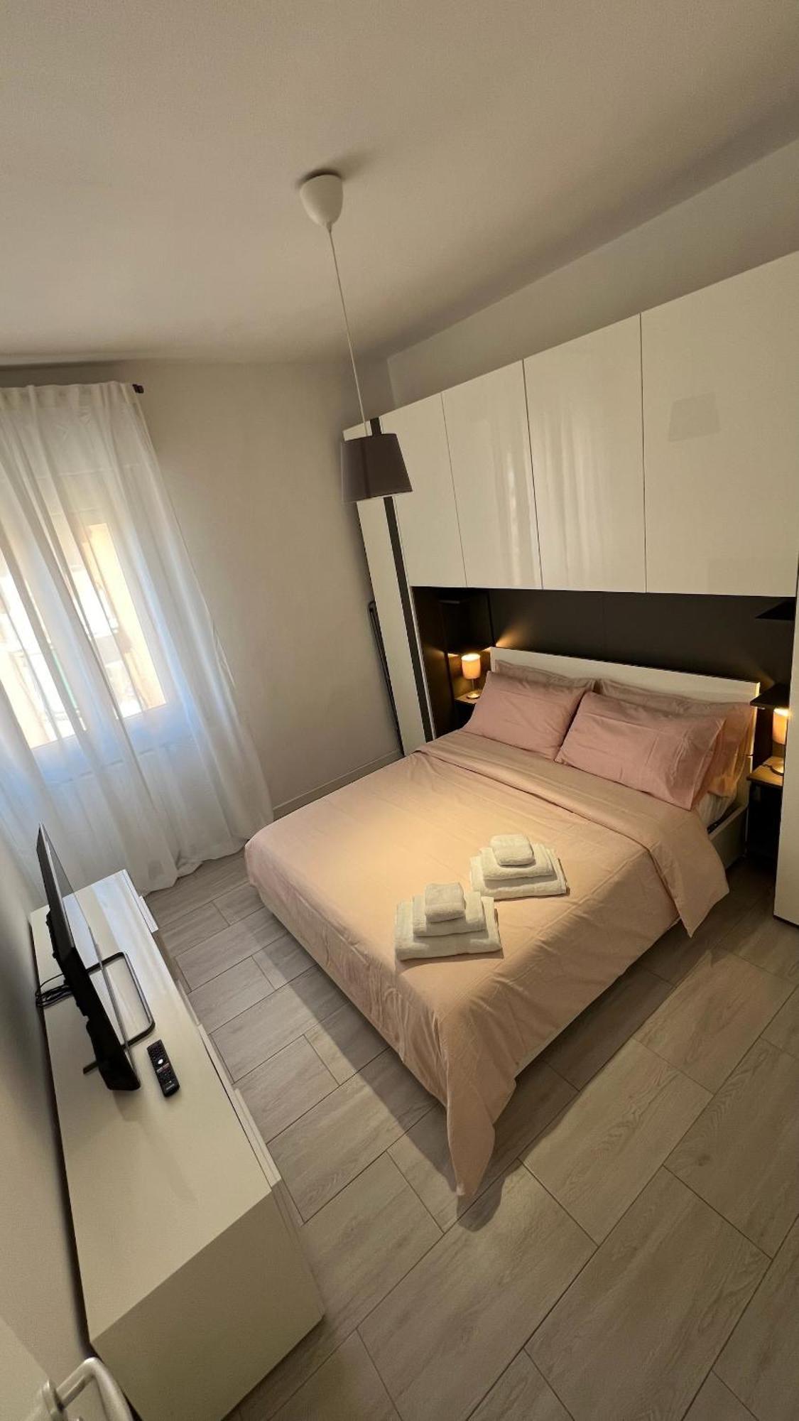 Rafael Milano - 10 Min From Linate Airport, Centrale Fs, Ospedale San Raffaele Apartamento Exterior foto