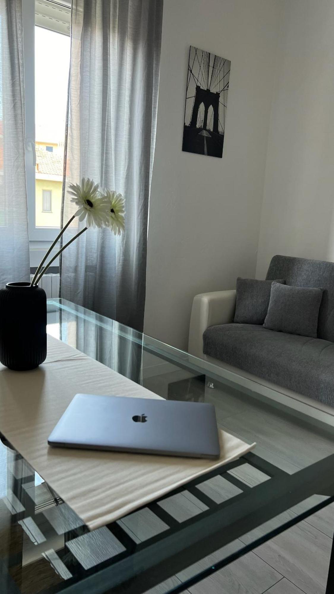 Rafael Milano - 10 Min From Linate Airport, Centrale Fs, Ospedale San Raffaele Apartamento Exterior foto