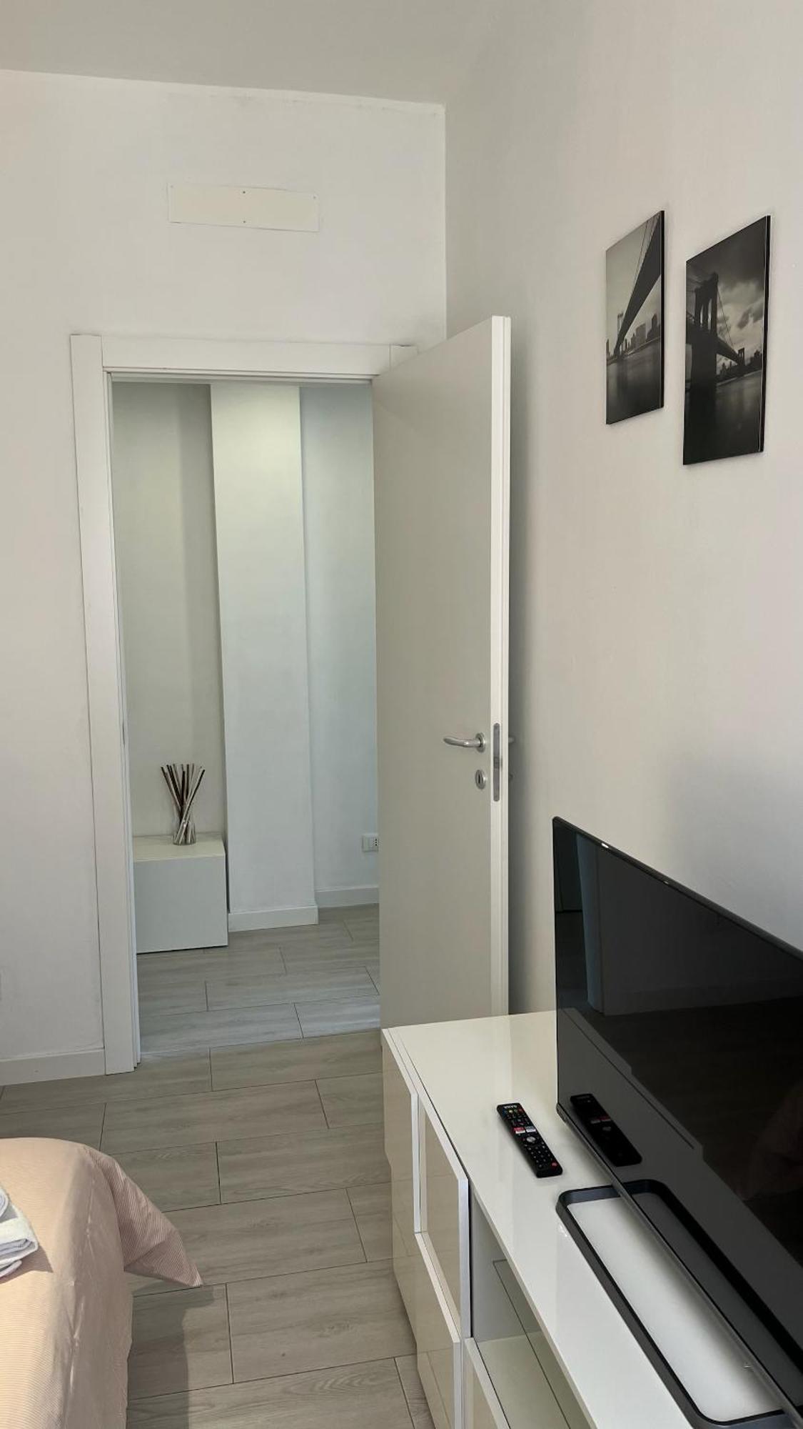 Rafael Milano - 10 Min From Linate Airport, Centrale Fs, Ospedale San Raffaele Apartamento Exterior foto